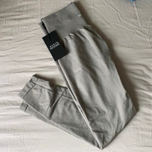 NVGTN solid seamless leggings